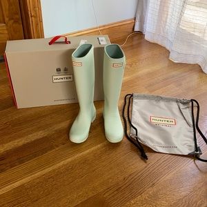 EUC Hunter original tour aqua tall rain boots 8